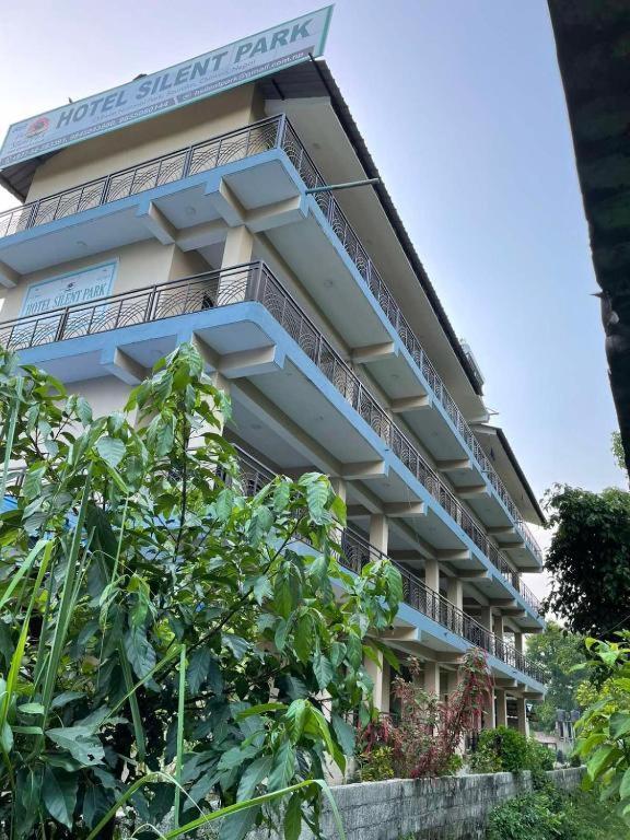 Silent Park Hotel โซราฮา ภายนอก รูปภาพ